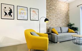 Tarongers Apartment. Cozy And Central